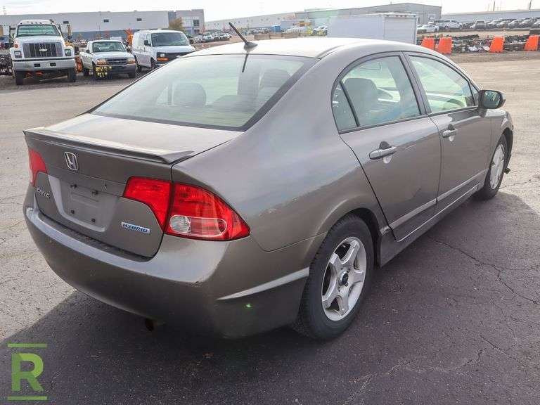 2007 Honda Civic Hybrid FWD - Roller Auctions