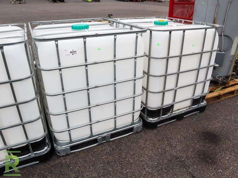 (2) 275 Gallon Plastic Tote With Enclosure, 1-Time Use, Food Grade, Tripple Rinsed, Euro Valve with Spout - Roller Auctions