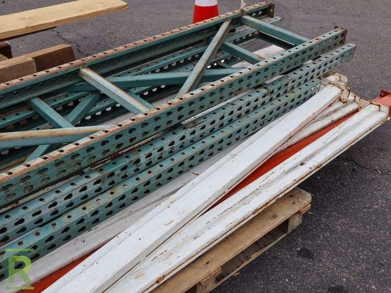 Pallet Racking, (4) 8' Uprights, (16) 9' Crossmembers & Pallet Of Decking - Roller Auctions