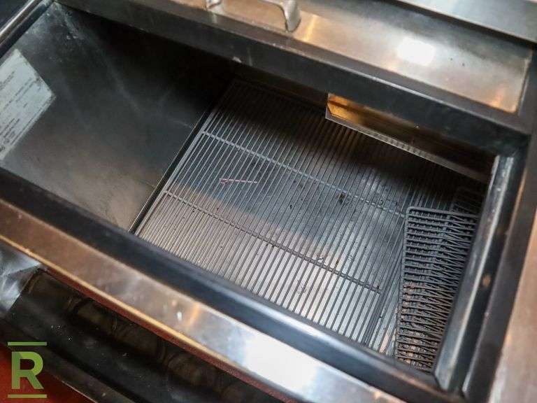 Glastender MF485F1 Bottle Chiller On Casters (Not Cooling) - Roller Auctions