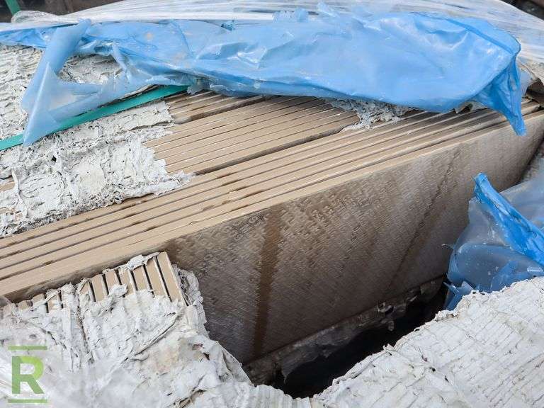 Pallet Of Santagostino Tile - Roller Auctions