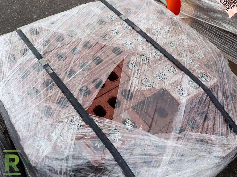 (2) Pallets Of Brick - Roller Auctions