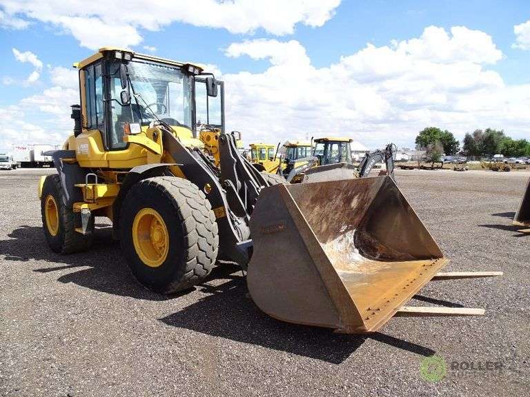 2012 VOLVO L60G Wheel Loader, Quick Coupler, 3rd Valve, A/C Cab, Forks