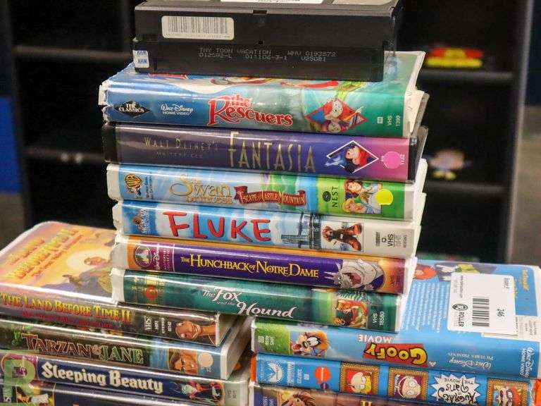 Board Games, Puzzles And Disney VHS Movies - Roller Auctions