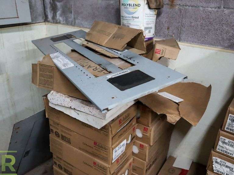 Assorted Tile, Daltile - Roller Auctions