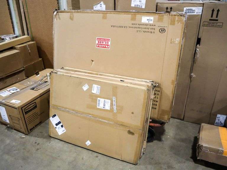 (6) Glass Boards And (1) Glass Calendar - Roller Auctions