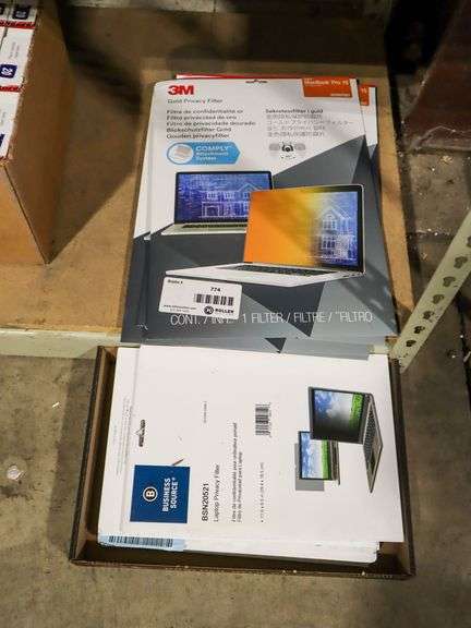 Laptop And Monitor Privacy Filters - Roller Auctions