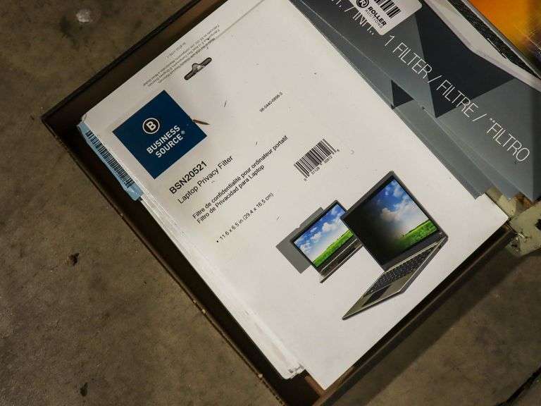 Laptop And Monitor Privacy Filters - Roller Auctions