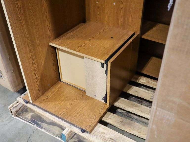 Wood Desk With Bookcase - Roller Auctions