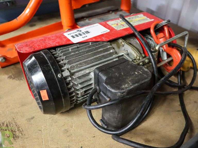 Chicago Electric 4400Lb Electric Hoist Roller Auctions