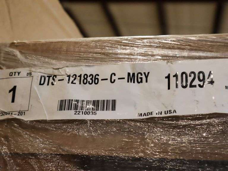 Tennsco DTS-121836-C-MGY Locker - Roller Auctions