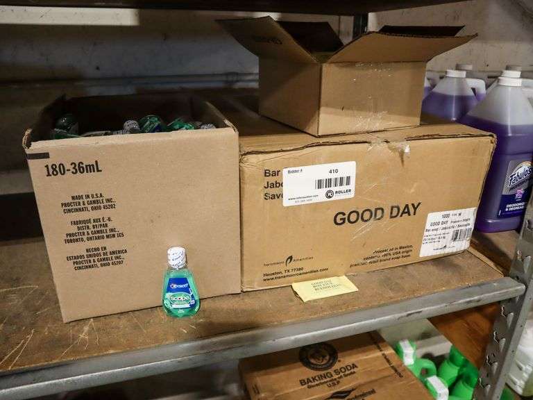 Box of Good Day Bar Soap And Box of 32ml Bottles of Crest Scope Mouthwash - Roller Auctions