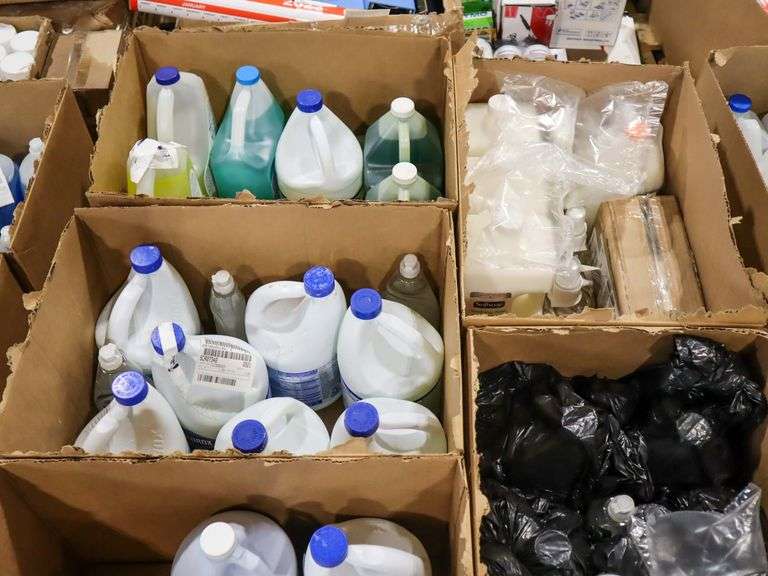 Pallet Of Cleaning Supplies - Roller Auctions