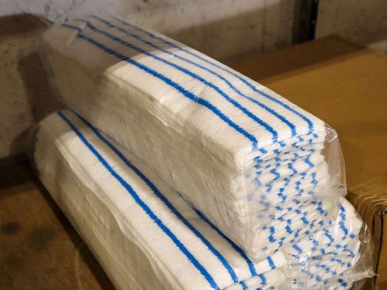 Hygen 18" Disposable Microfiber Pads - Roller Auctions
