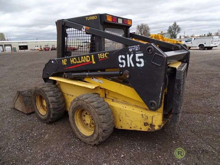 2002 NEW HOLLAND LS180 Skid Steer Loader, Auxiliary Hydraulics, 72 In. Bucket, 1016.5 Tires