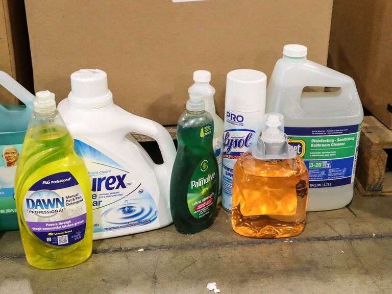 Pallet Of Cleaning Supplies - Roller Auctions