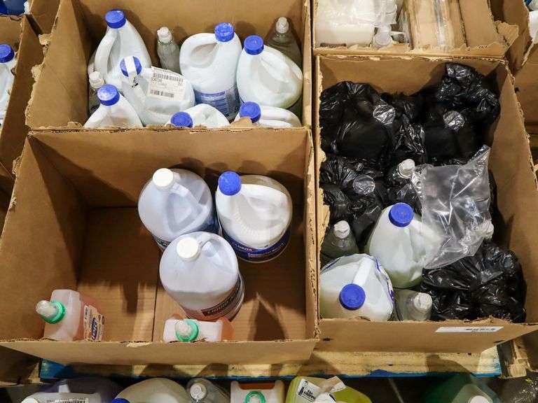 Pallet Of Cleaning Supplies - Roller Auctions