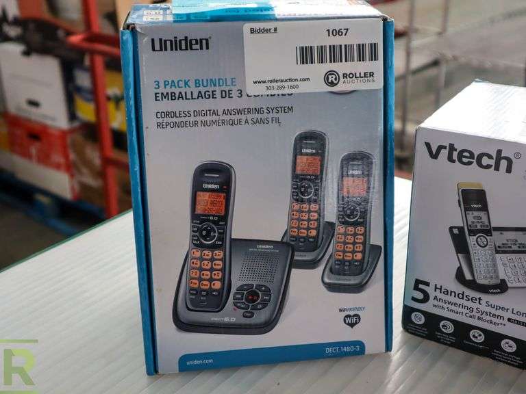 Vtech Cordless Telephones (2) DS67223 W/ 3 Handsets, (1) IS81515 W