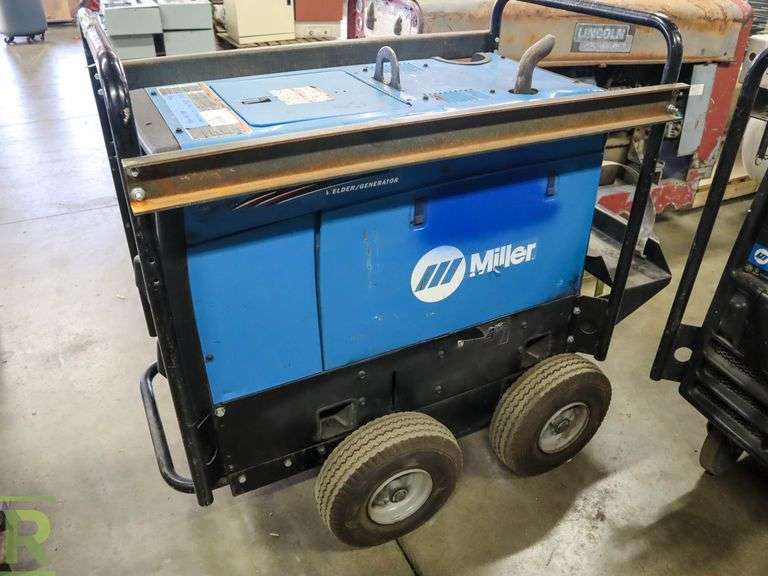 Miller Bobcat 250 AC/DC Welder, 11,000W Generator, Propane Roller