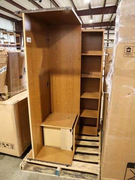 Wood Desk With Bookcase - Roller Auctions