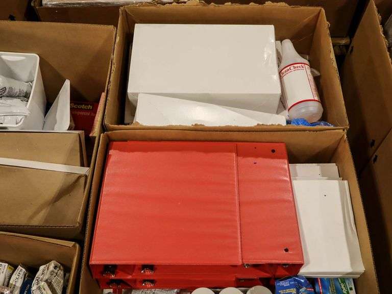 Pallet Of Office Supplies - Roller Auctions