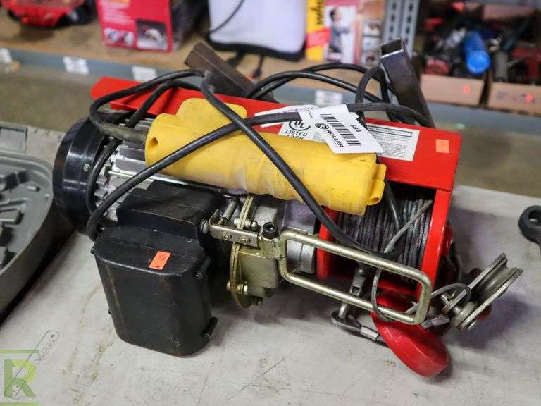Central Machinery 44006 Electric Hoist Roller Auctions