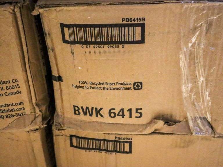 (7) Boxes Of Boardwalk BWK6415 Center Pull Towels - Roller Auctions