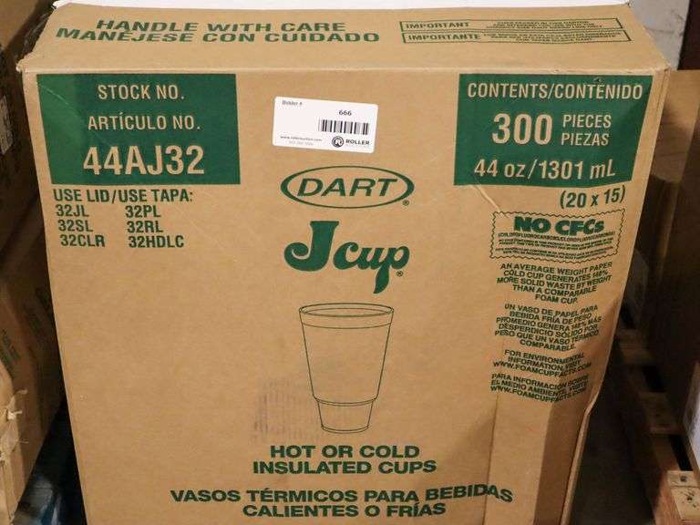 (2) Boxes Of Dart 44AJ32 44oz Insulated Cups - Roller Auctions