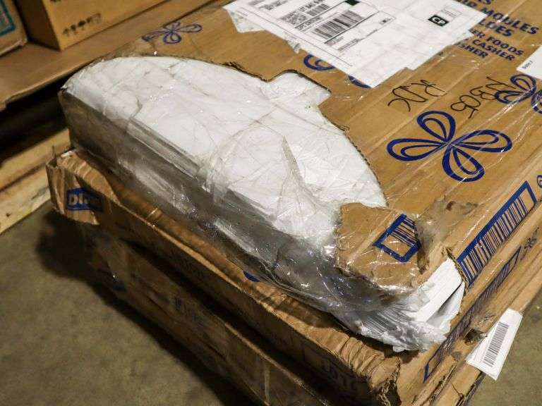 (4) Boxes Of Liftoff Pan Liners - Roller Auctions