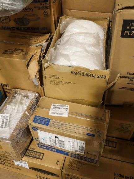 Pallet Of Plastic Plates, Forks, Portion Containers & Etc. - Roller Auctions