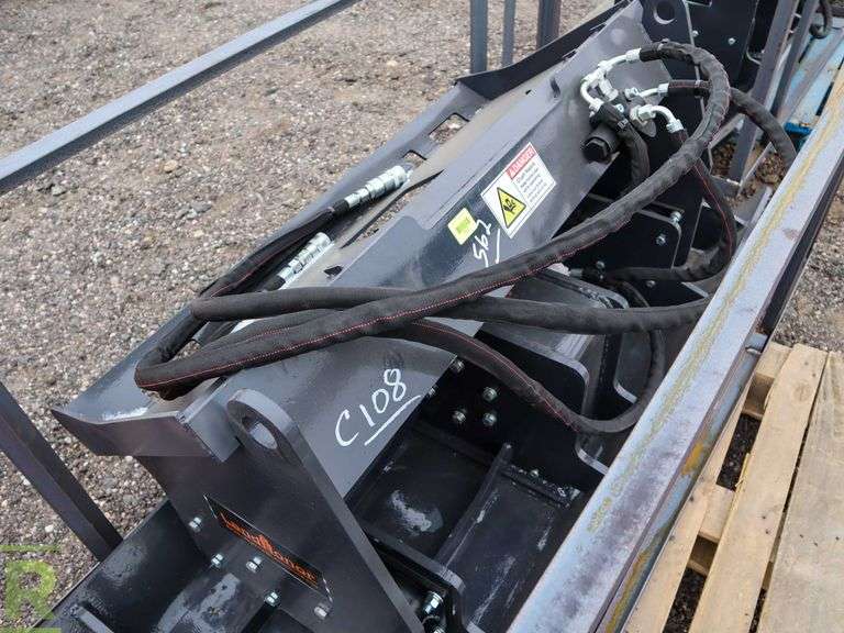 New Land Honor Hydraulic 72" Vibratory Plate Compactor Attachment To