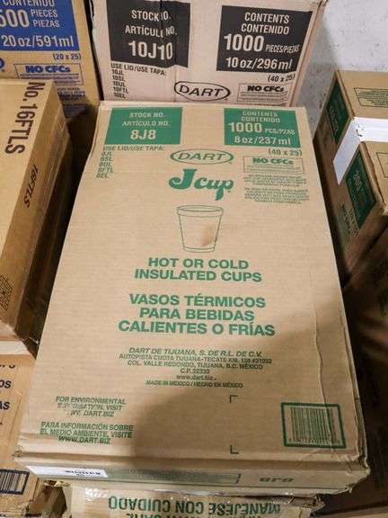 Pallet Of Dart Insulated Cups And Assorted Lids - Roller Auctions