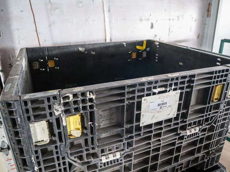 (2) Collapsing Pallet/Crates - Roller Auctions