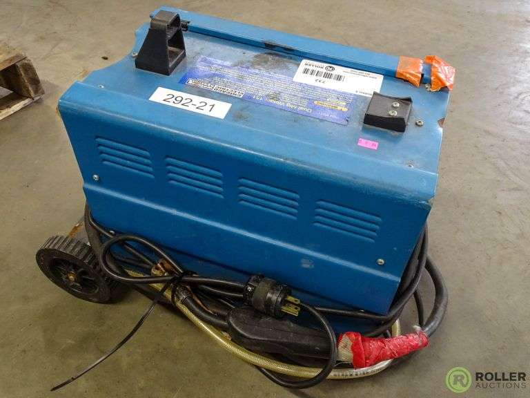 Chicago Electric Dual Mig Welder 151, 21Amp Roller Auctions