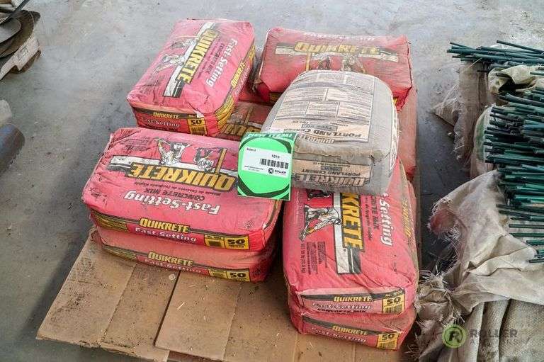 Pallet Of Quikrete Concrete Mix Roller Auctions