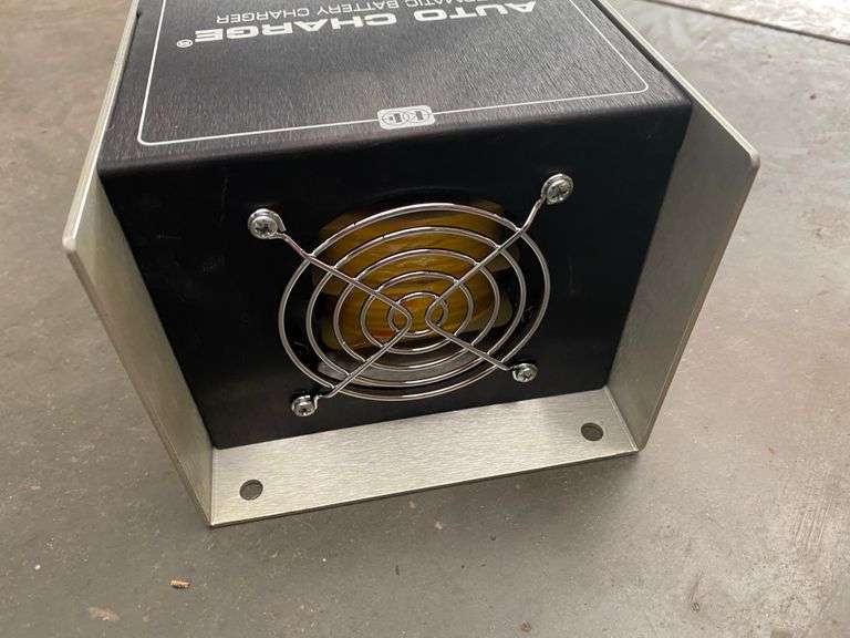 Kussmaul Electronics 09111XX Auto Charge II Battery Charger Roller Auctions