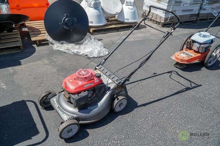 Honda Harmony II HRT 216 Mower, Gas Engine Roller Auctions