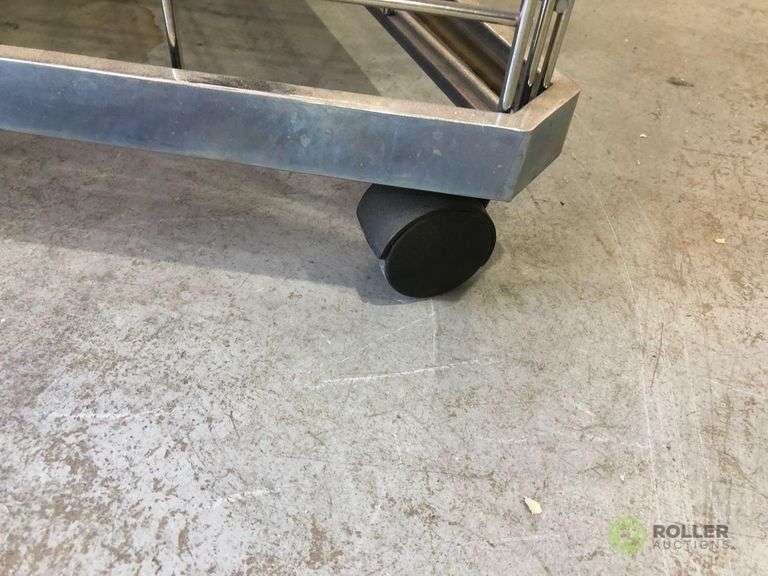 Display Rack on Casters (Pictures Coming Soon) Roller Auctions