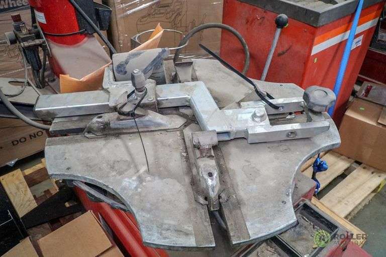 Hunter TCX500 Tire Changer Machine Roller Auctions