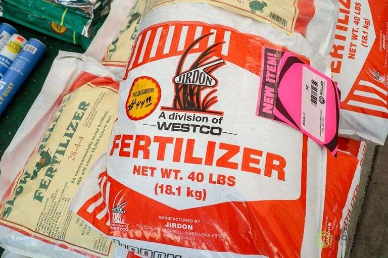 (12) Bags of Jirdon Slow Release Fertilizer Roller Auctions