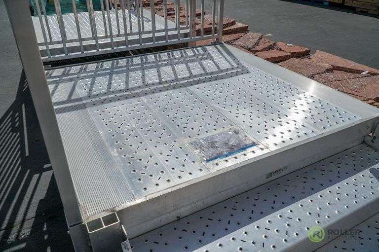 Aluminum 3Step Trailer Access Stairs With Side Rail Roller Auctions