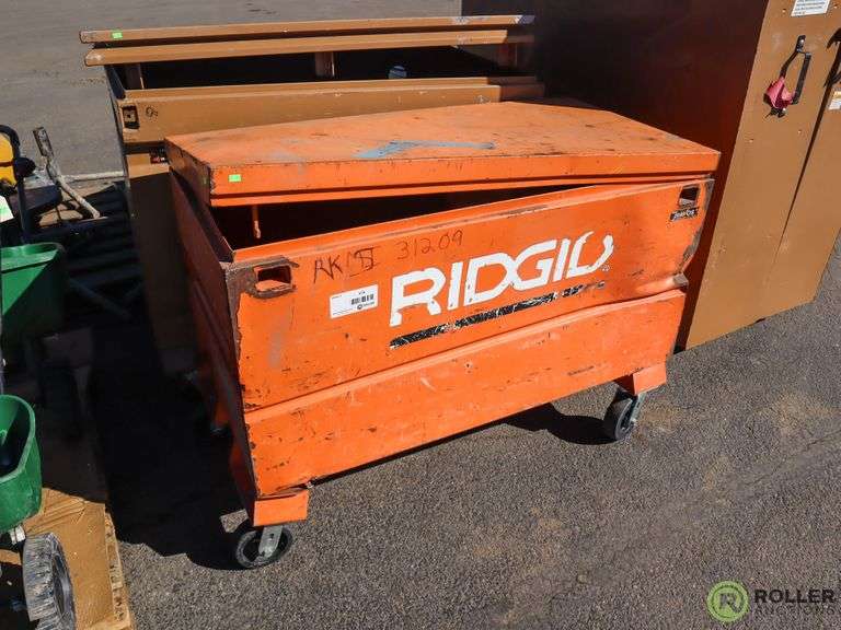 Ridgid 204805 48" Job Box, Job Master 4830 48" Job Box Roller Auction