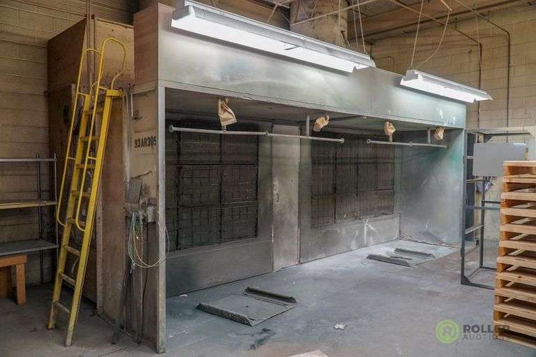 Binks Dynaprecipitor Water Wash Spray Booth, 553Gallon, 20' 5in x 9