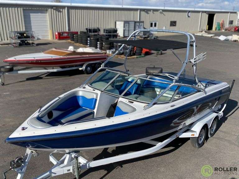2001 Mastercraft X30 / 230 Boat Roller Auctions