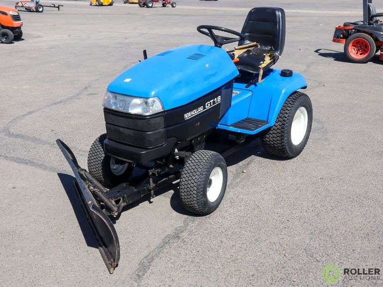New Holland GT18 Tractor, Kohler Gas Engine, Snowplow Attachment