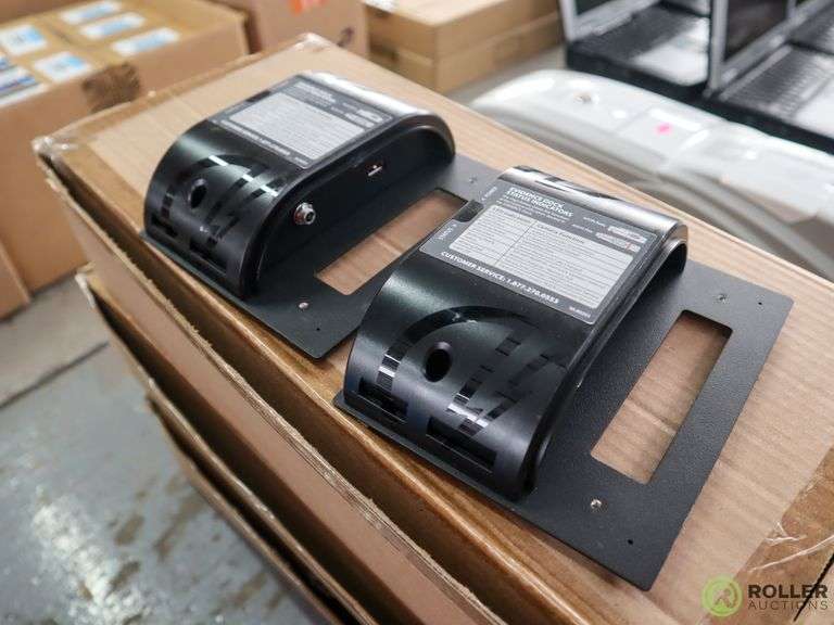 (3) Axon 7400 6Bay Docking Stations Roller Auctions