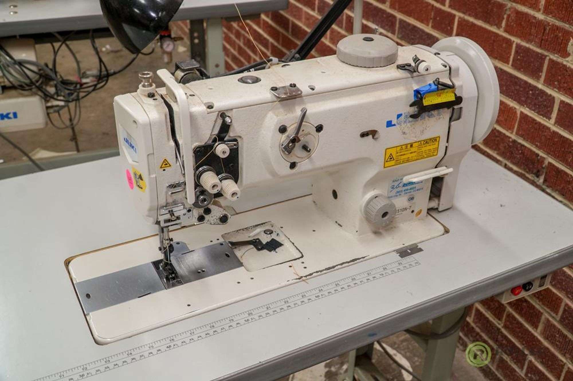 JUKI LU1508 Industrial Sewing Machine With Table Auction, 60 OFF