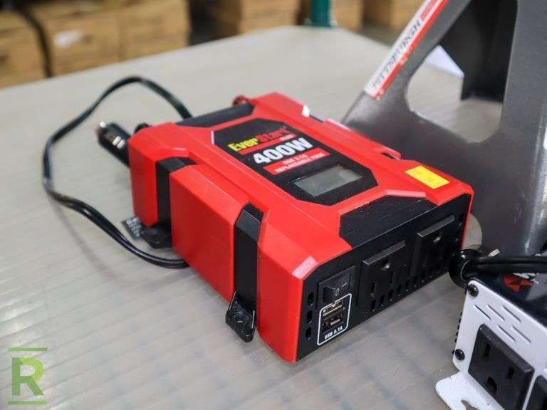 Wagon Tech 250W and Everstart 400W 12V Power Inverters With Jack Stand