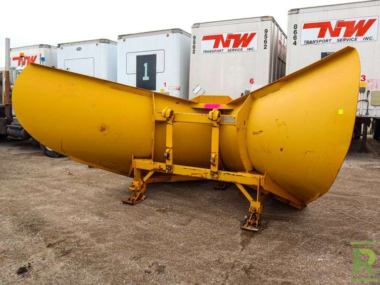 Balderson VPlow Attachment to Fit Motor Grader Roller Auctions