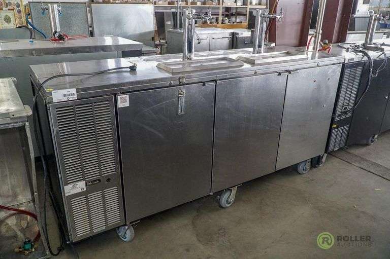 Perlick DC84SLT 84in 3Door Double Tap Refrigerated Kegerator Beer
